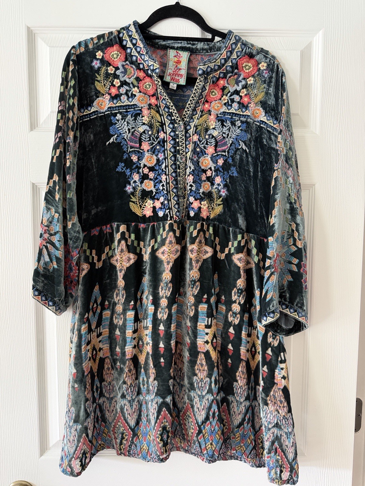 Johnny Was Embroidered Floral V-Neck Tunic Dress Knee Length M