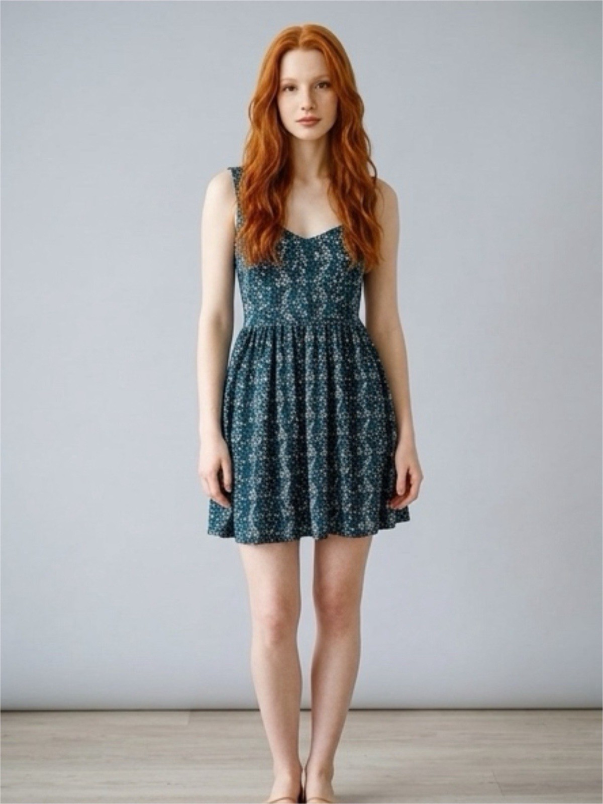 BEBOP Size S Floral Mini With Pockets. Black With Teal White Retro Classic