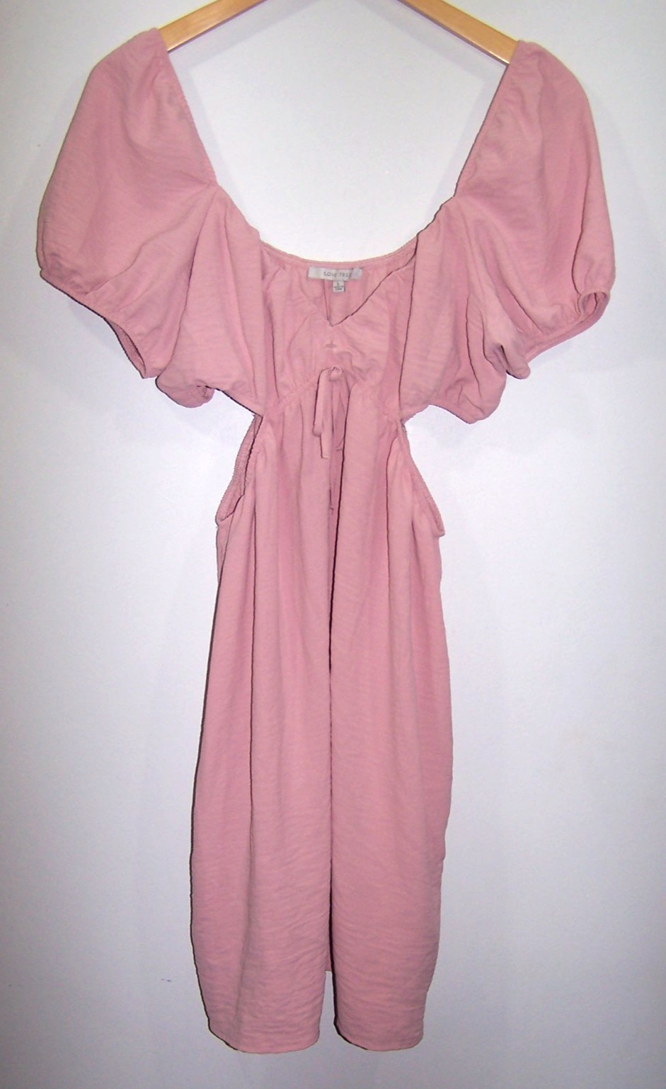 NWOT – Love Tree, Pale Pink Sexy Stretchy Dress Open Sides – Size L