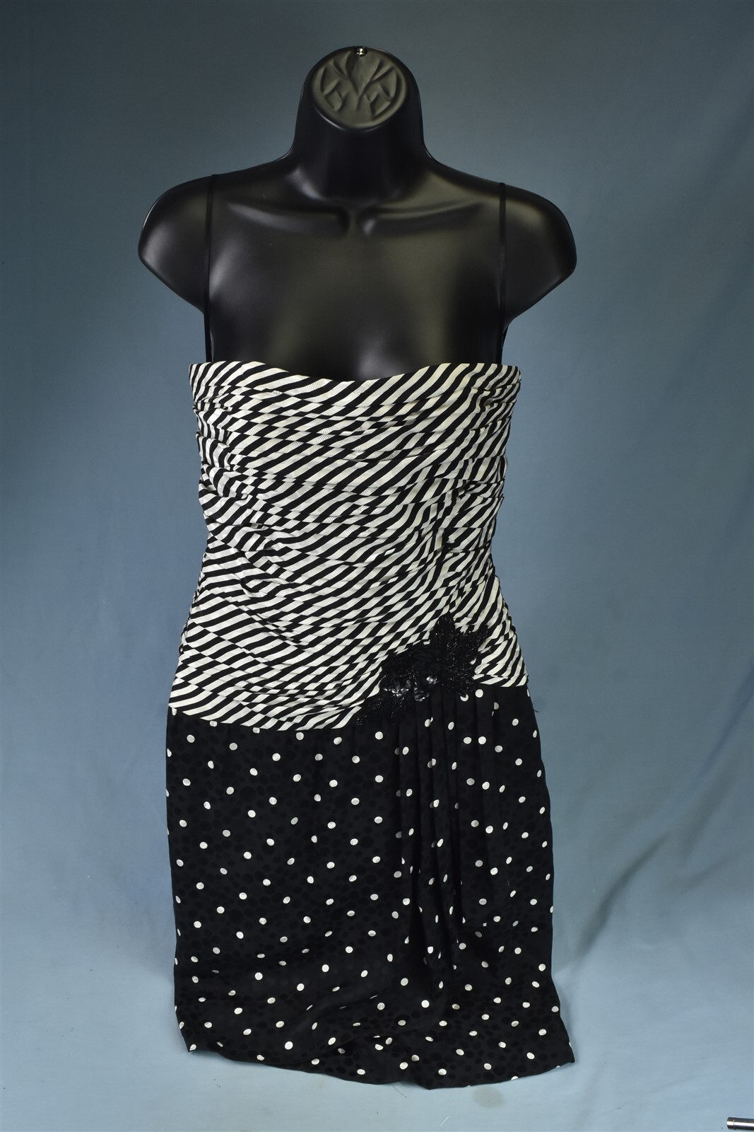 Vintage NEIMAN MARCUS GORGEOUS 100% SILK COCKTAIL DRESS A.J. BARI SIZE 10 #06733