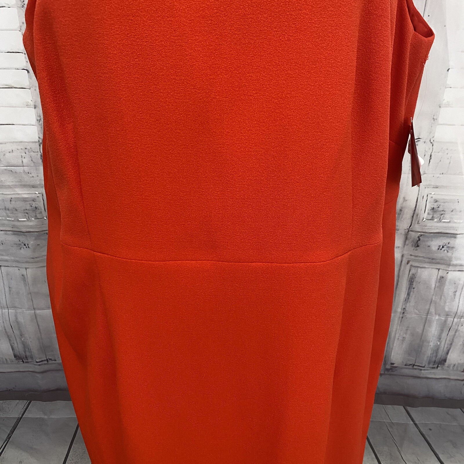 Kasper Sz 18W Plus Scarlet Red Solid Red Sheath Sleeveless Dress Square Neck B5