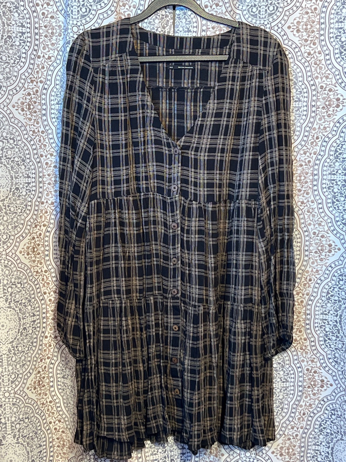 Urban Outfitters Women’s Medium Plaid Long Sleeve Tiered Button Down Dress