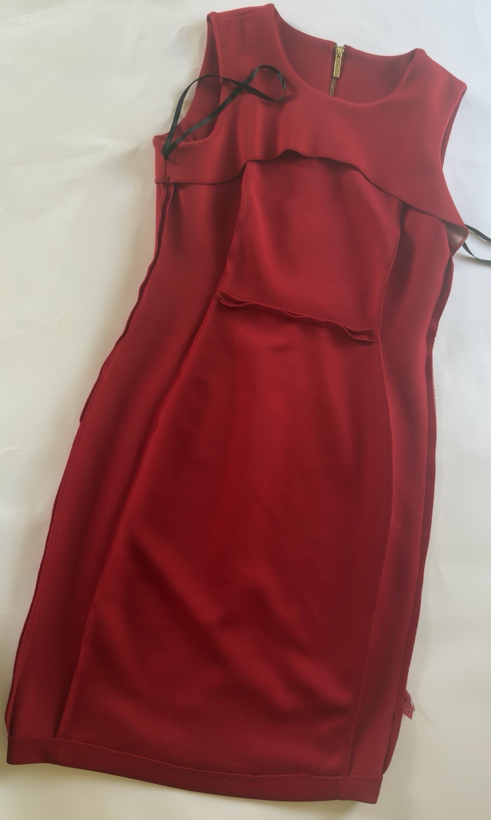 Calvin Klein Red Sheath Dress 4 Crew Neck Knee Length Zip Stretch Scuba