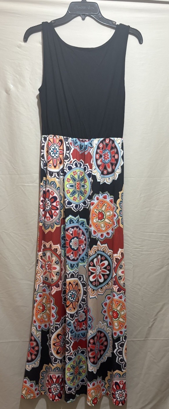 Women’s Black Multicolor Floral Maxi Dress Scoop Neck Sleeveless Size M