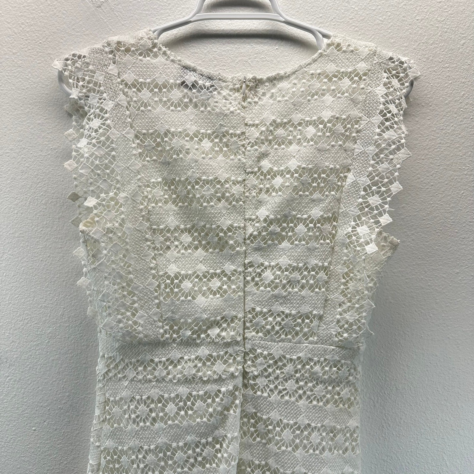 AmyLynn Flutter Sleeve White Lace Dress A-Line Small