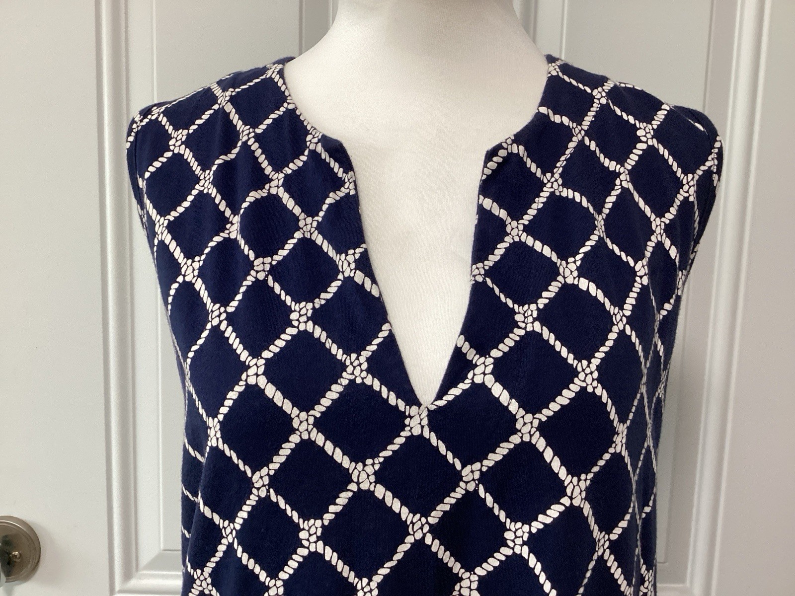 Lands End Navy Size X-Large Sleeveless V-Neck 2 Pockets Slide Slits Dress