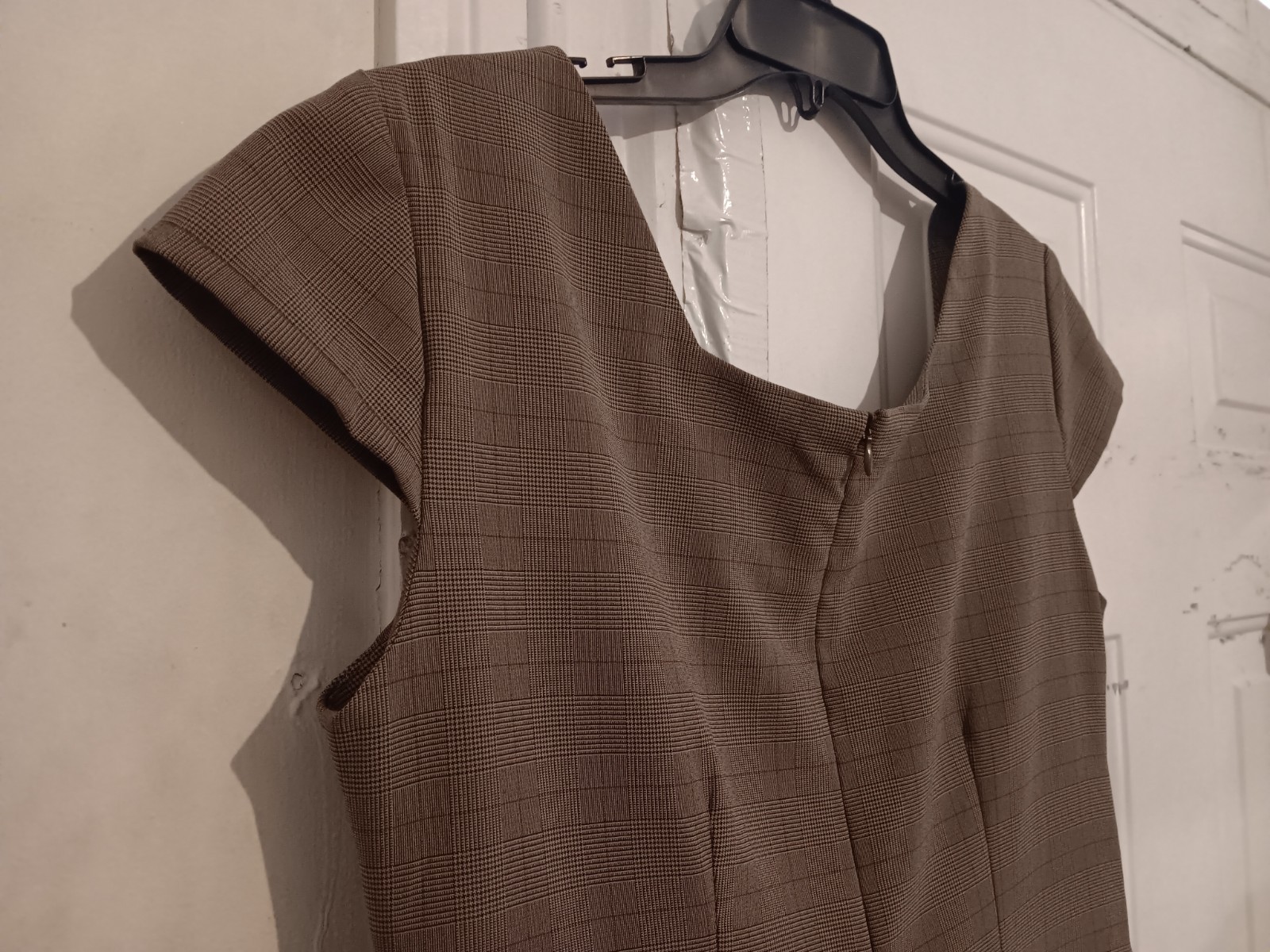 Karin Stevens dress 10 pin stripe plaid dark front belt/ 36 chest /40 in. Long