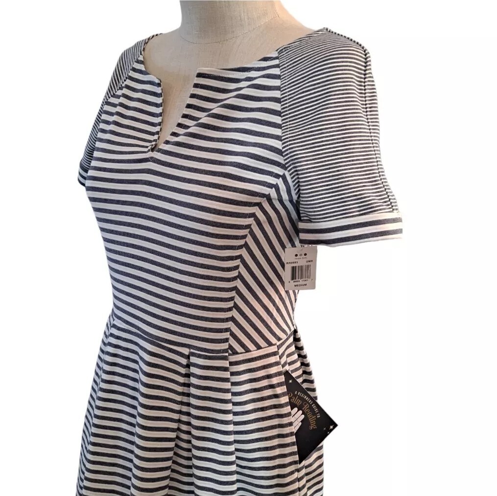 Three Dots Womens Pleated Knee-Length Casual Dress Size Medium Grey/White Stripe