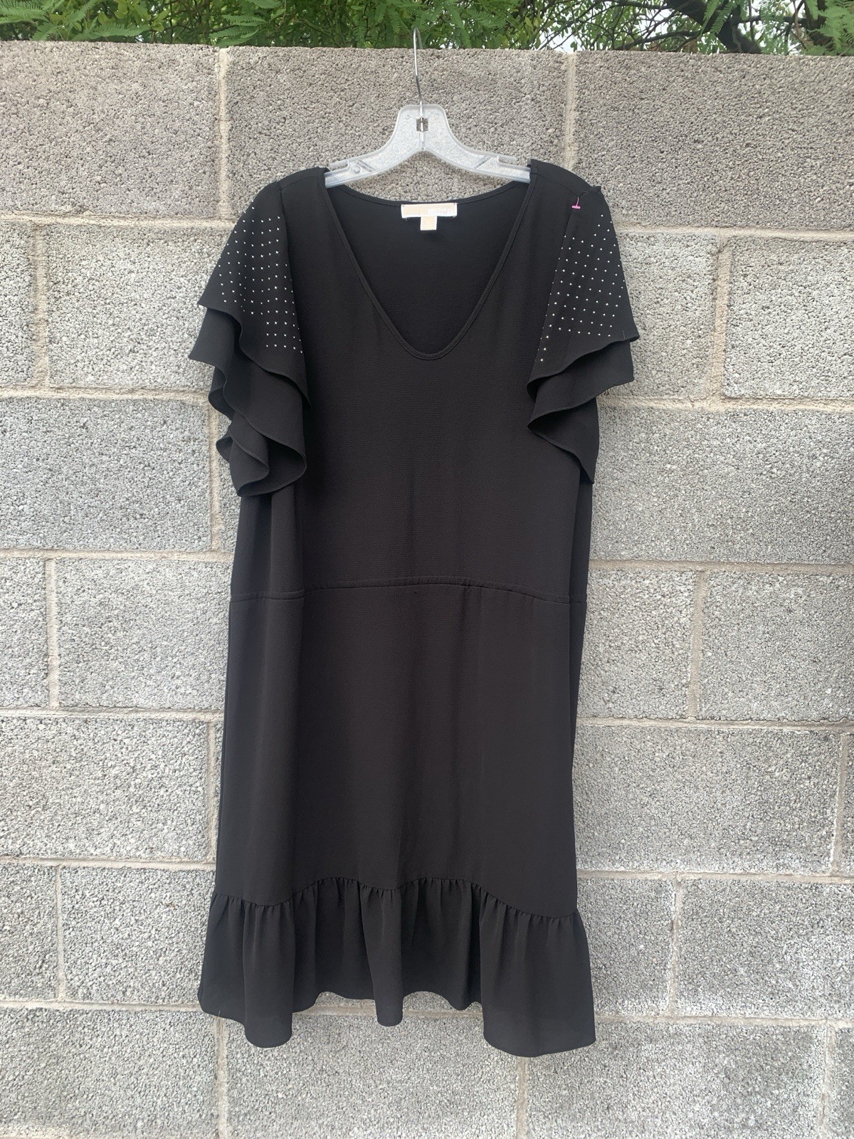 MICHAEL KORS Shift Dress Black Knee Length Womens 1X Pleated LBD Ruffle Sleeve*