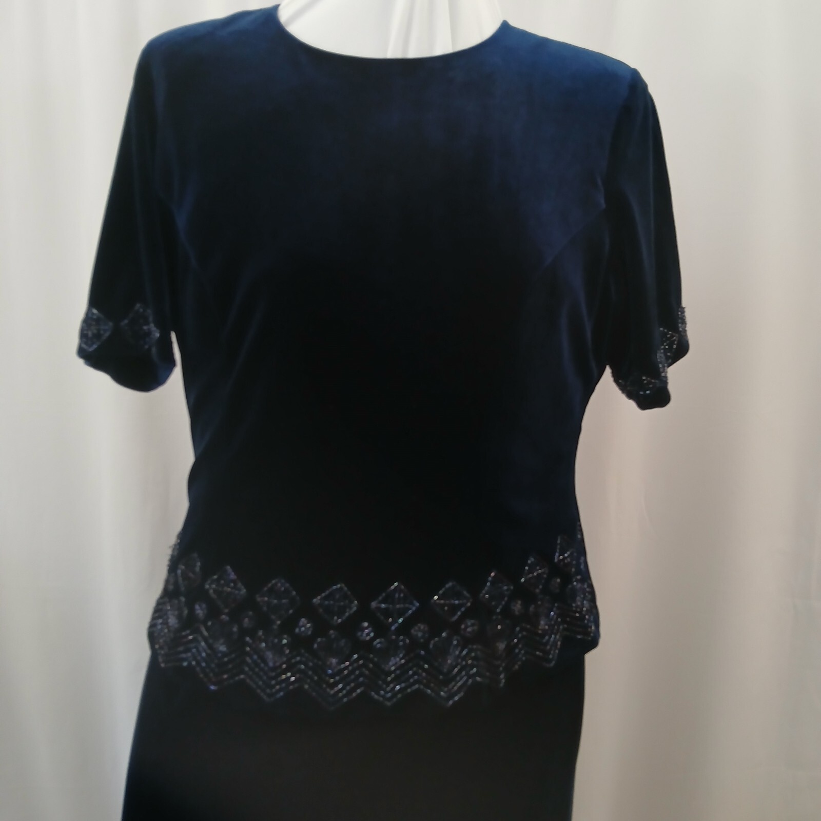 VTG BLUE VELVET BEADED COCKTAIL DRESS – HOLIDAY EVENING WEAR