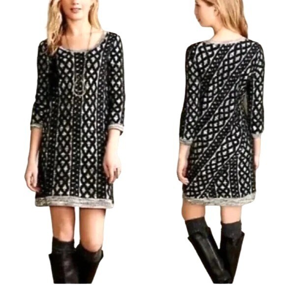 Moth Anthropologie Dress Women Small Black Ivory Textured Knit Sweater Dress