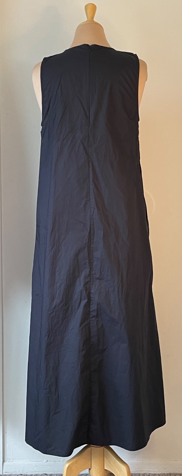 Gestuz EU 36 M Lena Black Smocked Midi Dress Scandinavian Minimalist $200