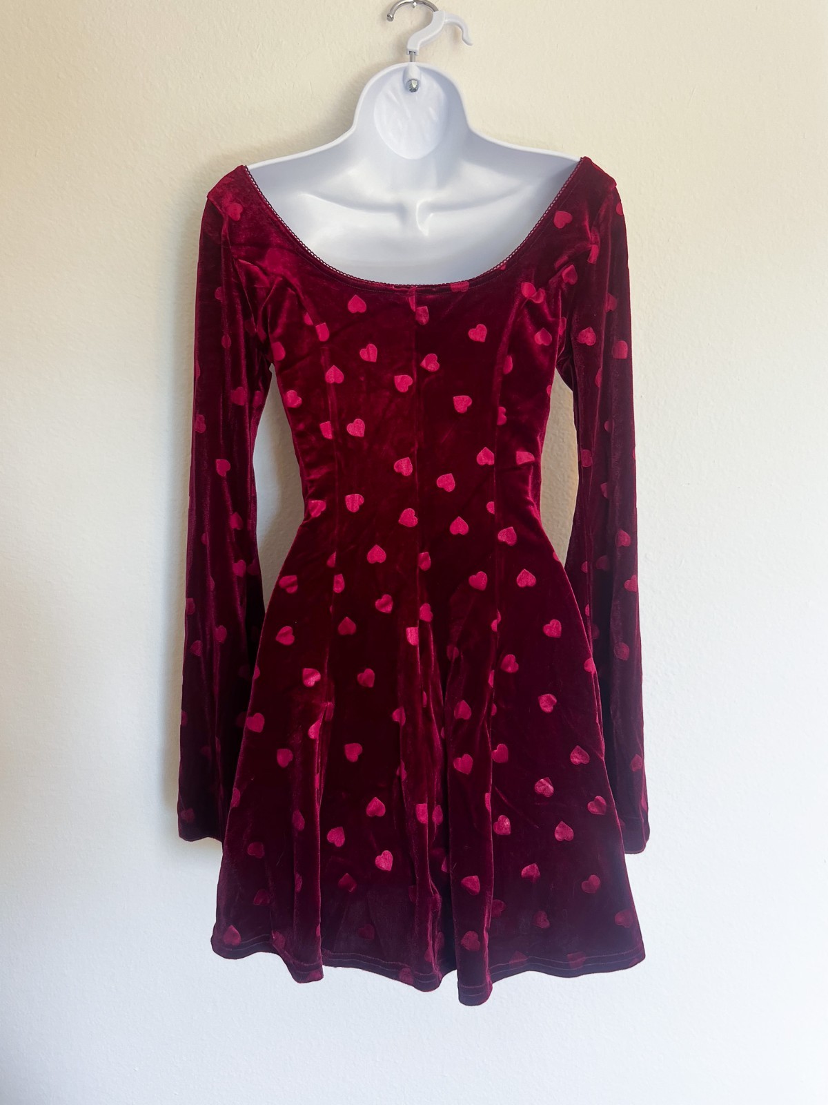 NWT Dolls Kill Sugar Thrillz Valentine Wish Mini Dress Red Heart Velvet Small