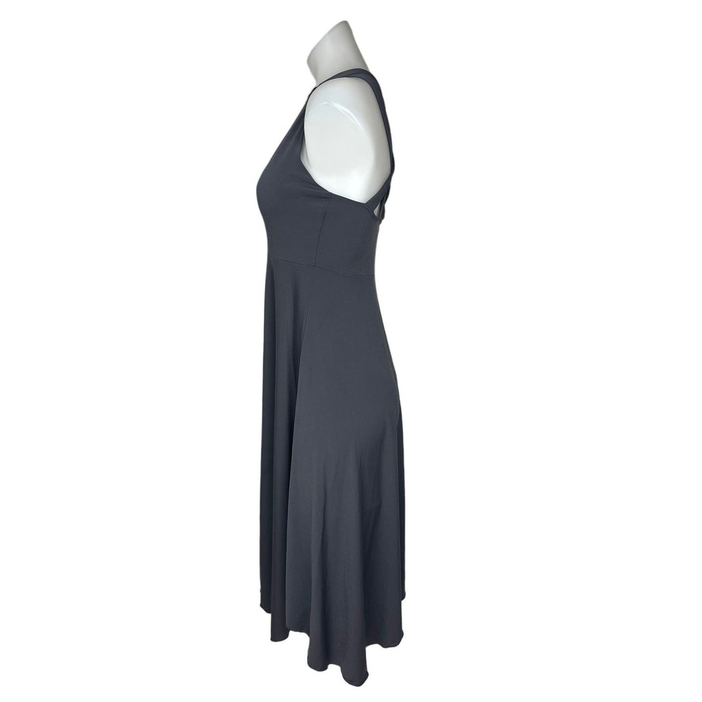 Moda International Gray Sleeveless Scoop Neck Crossback Fit & Flare Dress Size M