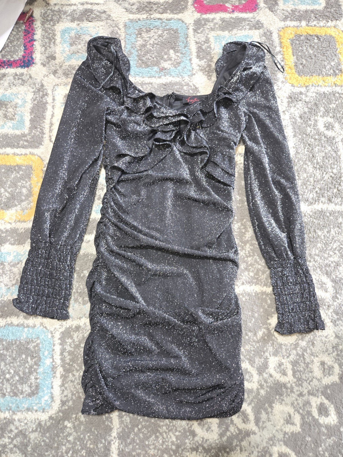 Fiestar Women’s Bodycon Dress Ruched Long Sleeve Size Small Prom Glitter