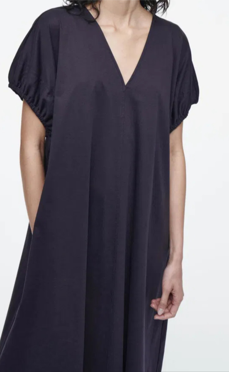 NWT COS Women’s XS Navy Ruched V-Neck Midi Dress With Pockets Oversized Fit $135