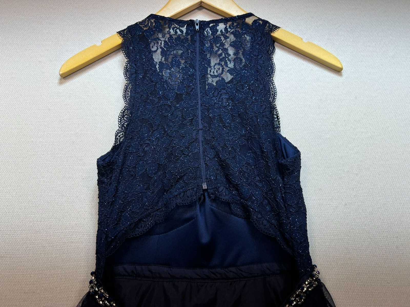 Sequin Hearts Juniors Open Back Padded Prom Formal Dress Sleeveless Sz 3 Navy