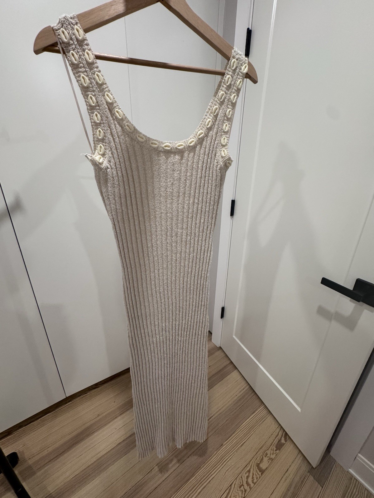 NWT Able Los Angeles Ribbed Knit Midi Dress Cowrie Shell Trim Beige Women’s M