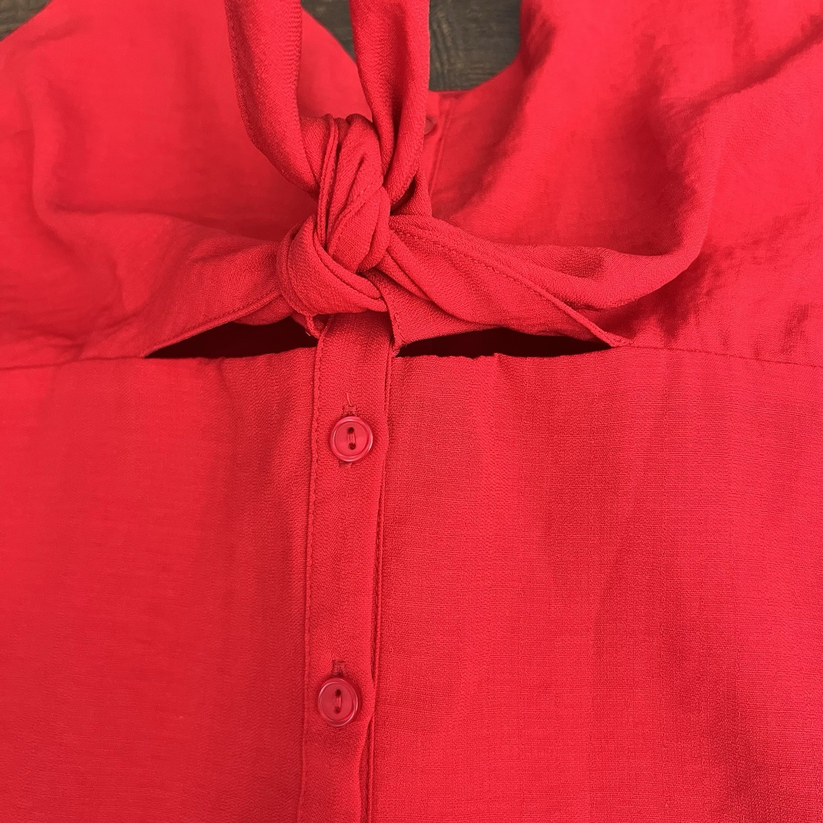 LUMIERE Red Spaghetti Straps Button Front Dress Tie Front Medium Summer Midi