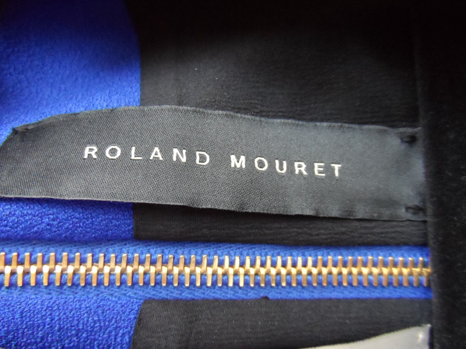 Roland Mouret Cobalt Blue Asymmetric Hem V-Neck Sheath Dress – Size US 2
