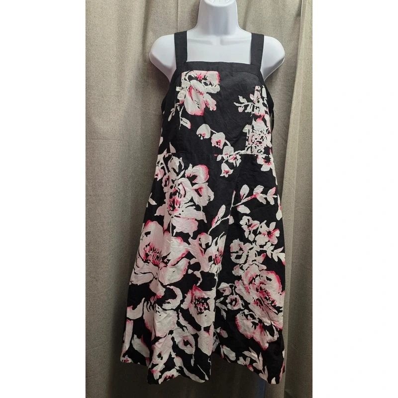 Fashion Bug Women 12 Floral Sun Dress Black Pink Cotton Blend Knee Length Square