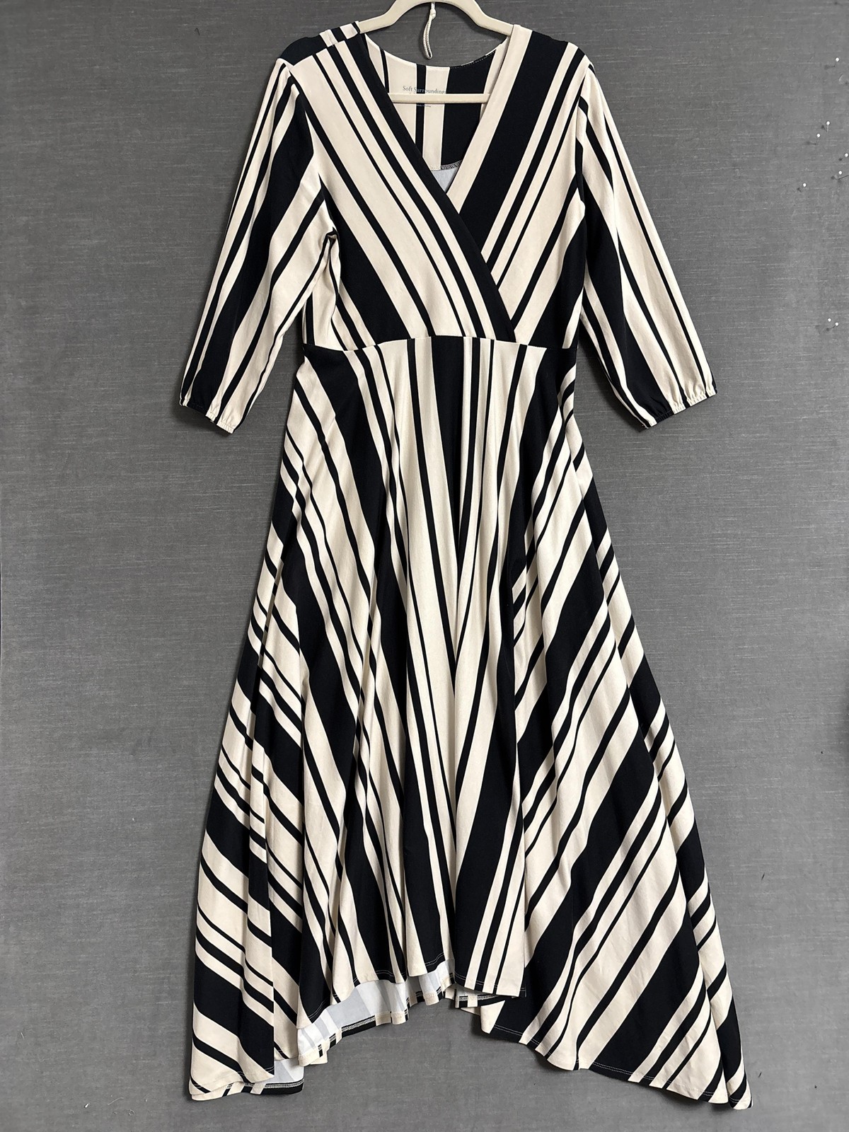 Soft Surroundings Dress M Black Cream Striped Flare Jersey Midi Comfort Career
