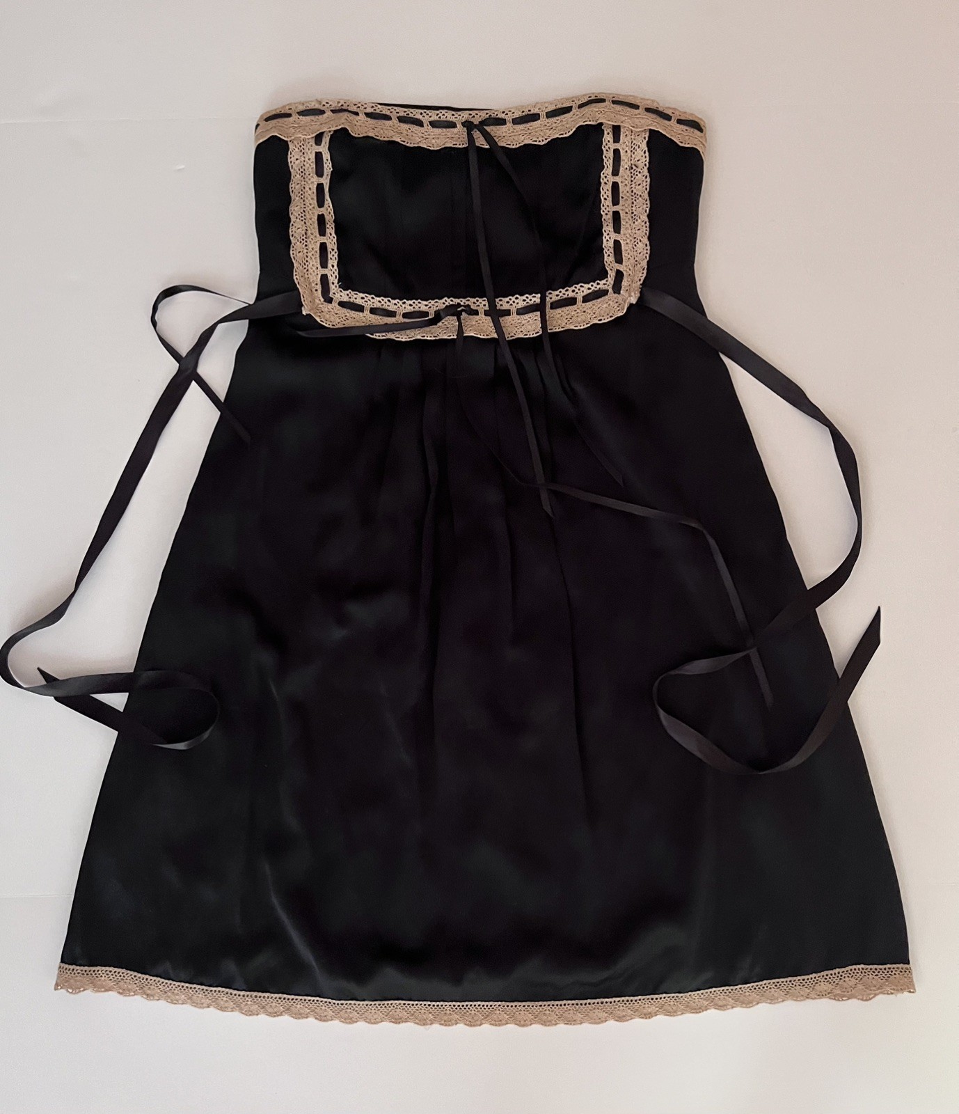 Betsey Johnson Silk Babydoll Dress. Cream Lace & Black Ribbons. Size 8.