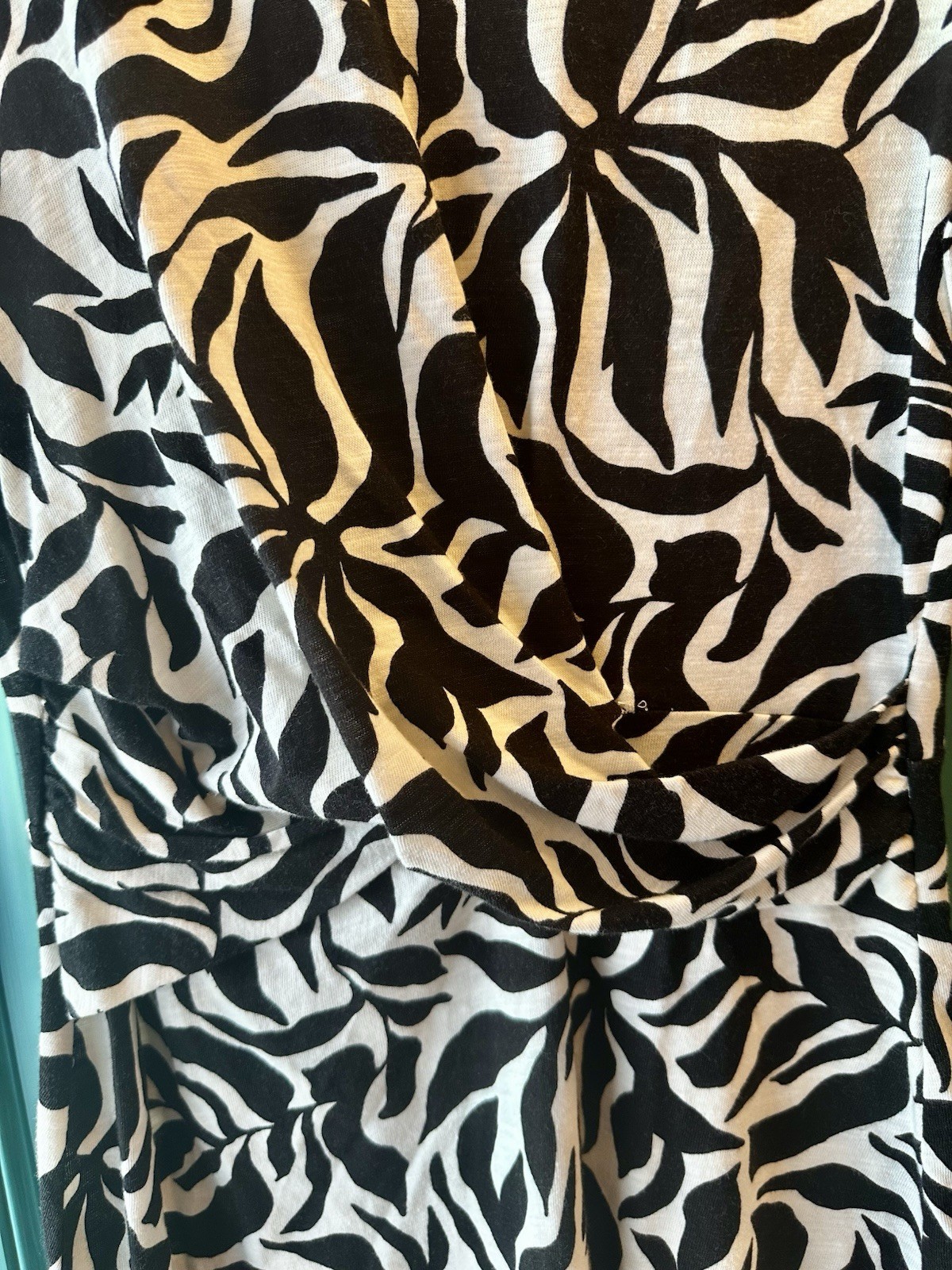 Loft Black White Tropical Palm Leaf Faux Wrap Dress Sz Medium Short Sleeve