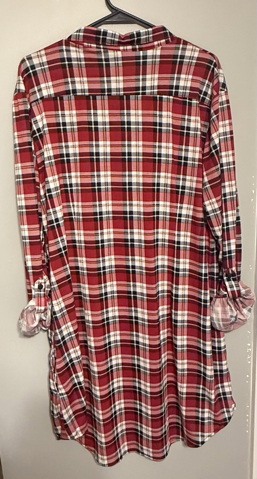 White Mark Red Plaid Oversized Very Soft Shirt, Size 1XL NWT