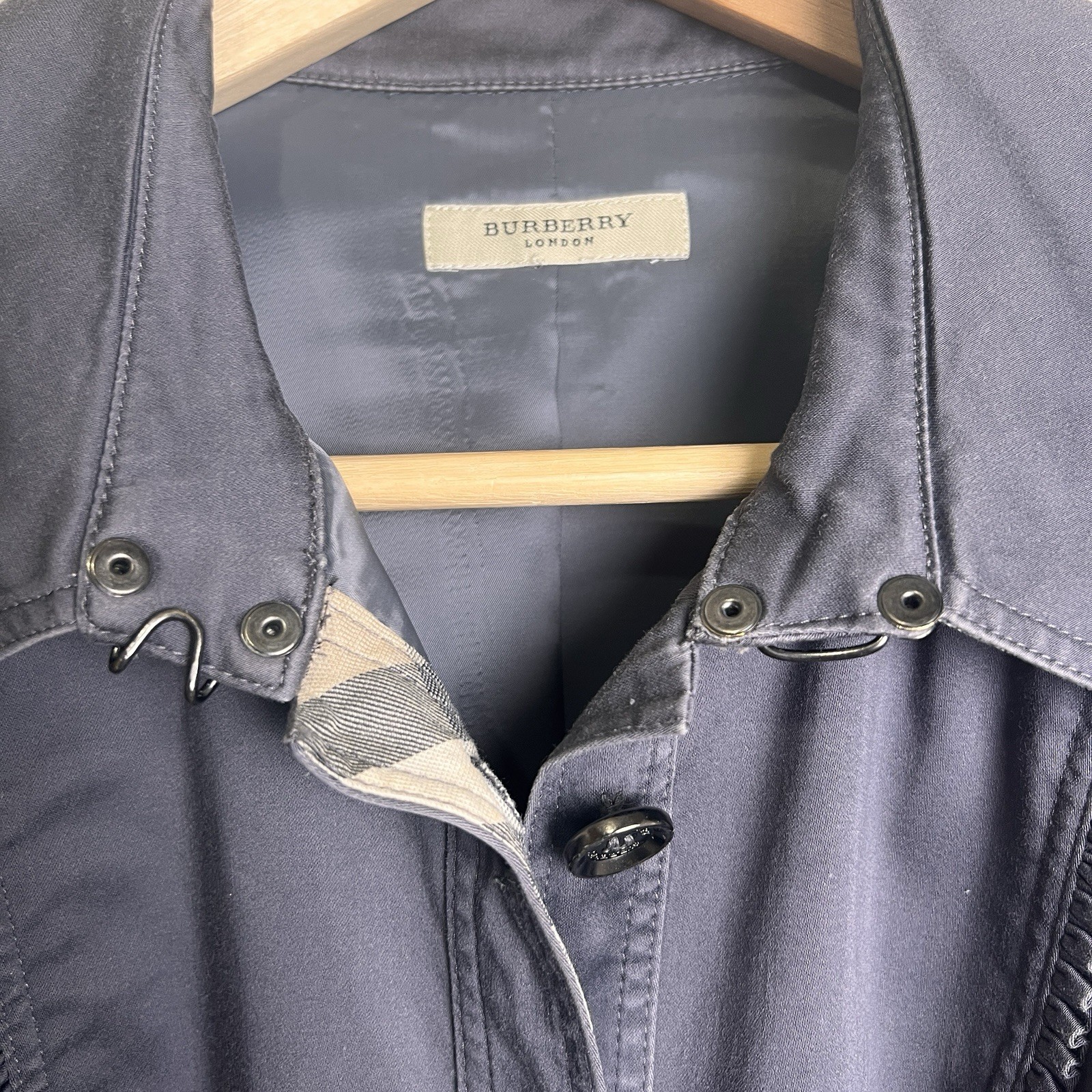 Burberry of London Gray Button Down Dress Size 17.5” Ptp EUC