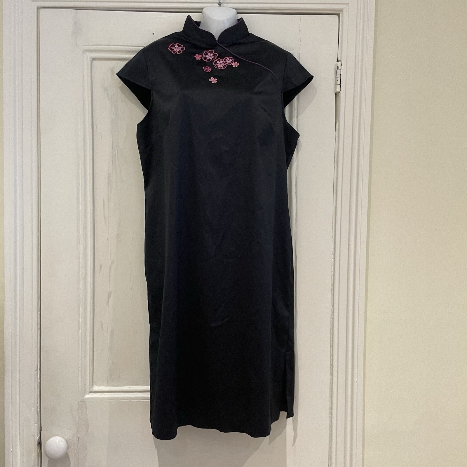 Dorothy Perkins Black Chinese Oriental Style Dress – UK 18 – Black Sateen Pink