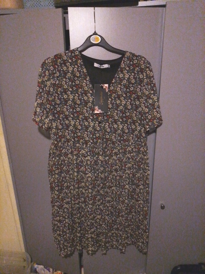 Copperose Multi Coloured Floral Pattern Dress Size S/M New with Tags