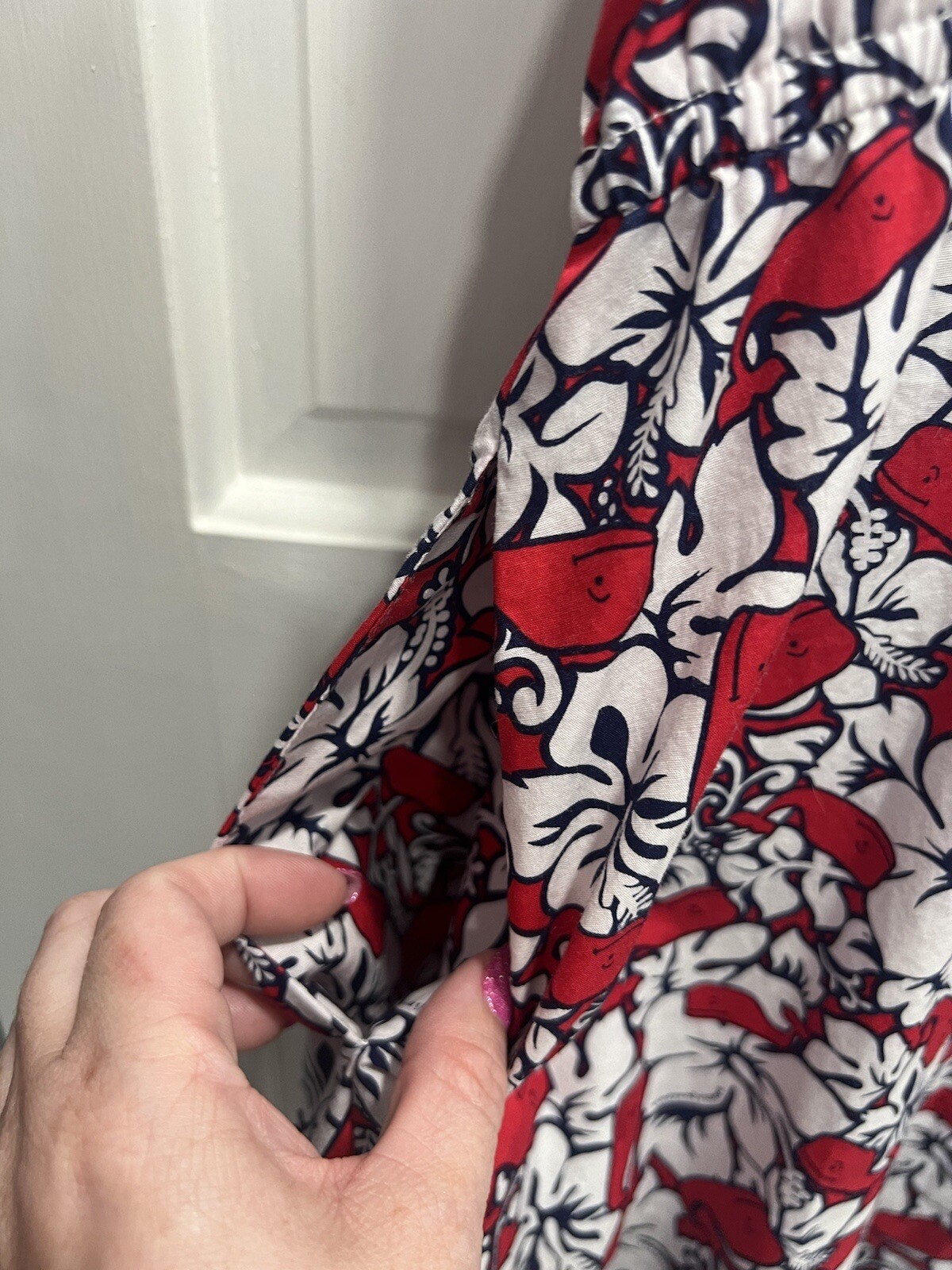 VINEYARD VINES for Target Red White Blue Hibiscus Dress SIZE MEDIUM Pre Loved.