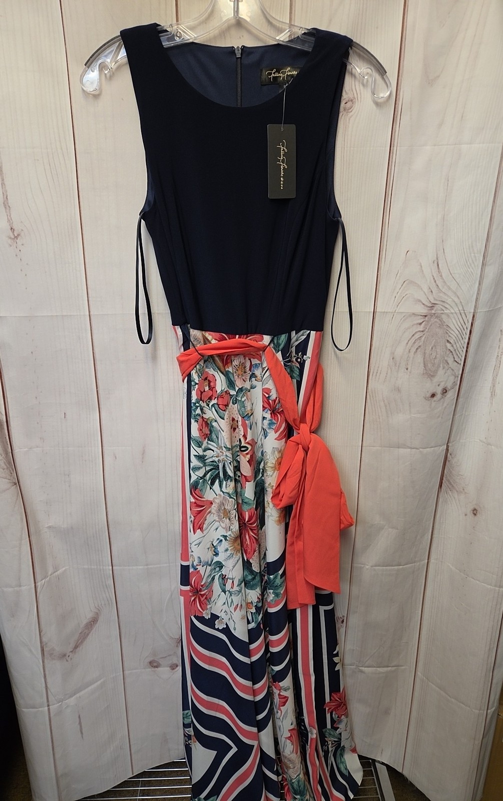 NWT Falling Flowers Women’s Size S Navy & White Floral Dress