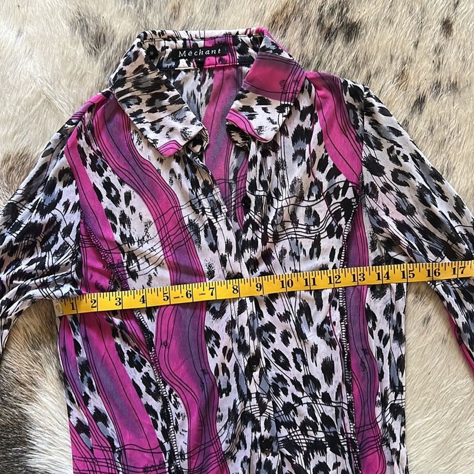 Mechant Collared Animal Print Soft Dress 3/4 Sleeve Size: Small
