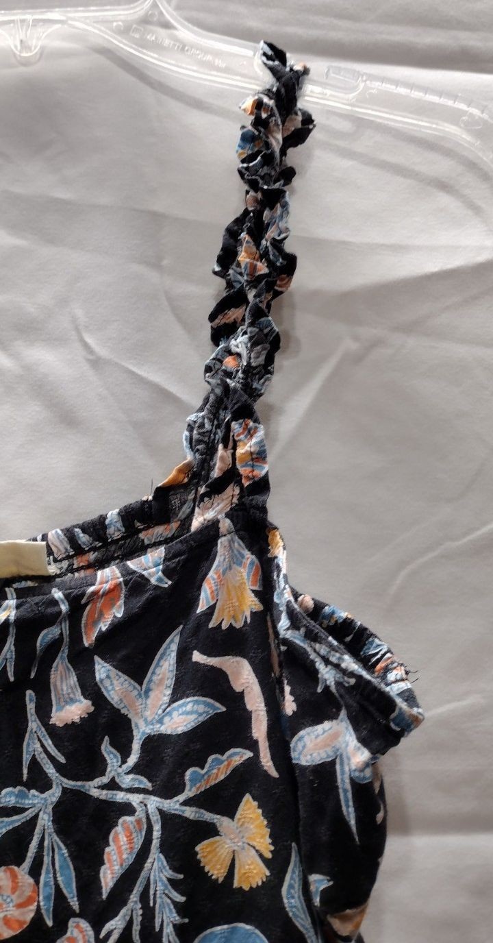 Universal Thread Maxi Tank Dress Medium Sundress Black Floral Ruffle Stretch