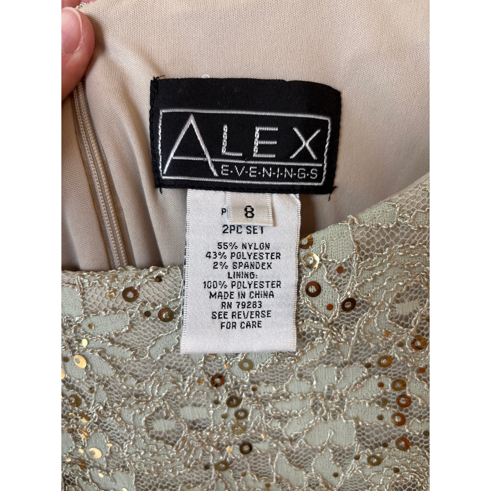 Alex Evenings Floral Overlay Sequin Knee Length Dress & Scarf Cream Sage Size 8