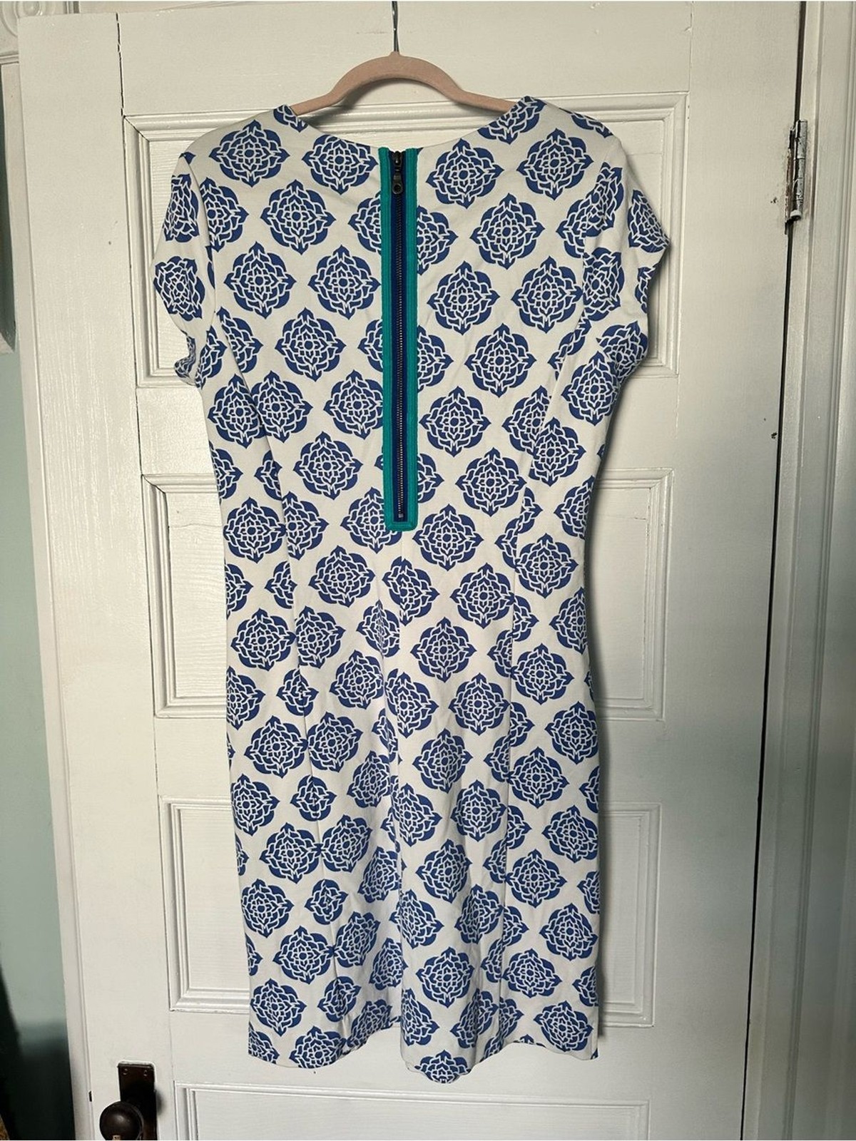 Hatley Tile Print Fitted Stretch Sheath Dress Teal Embroidered Trim L