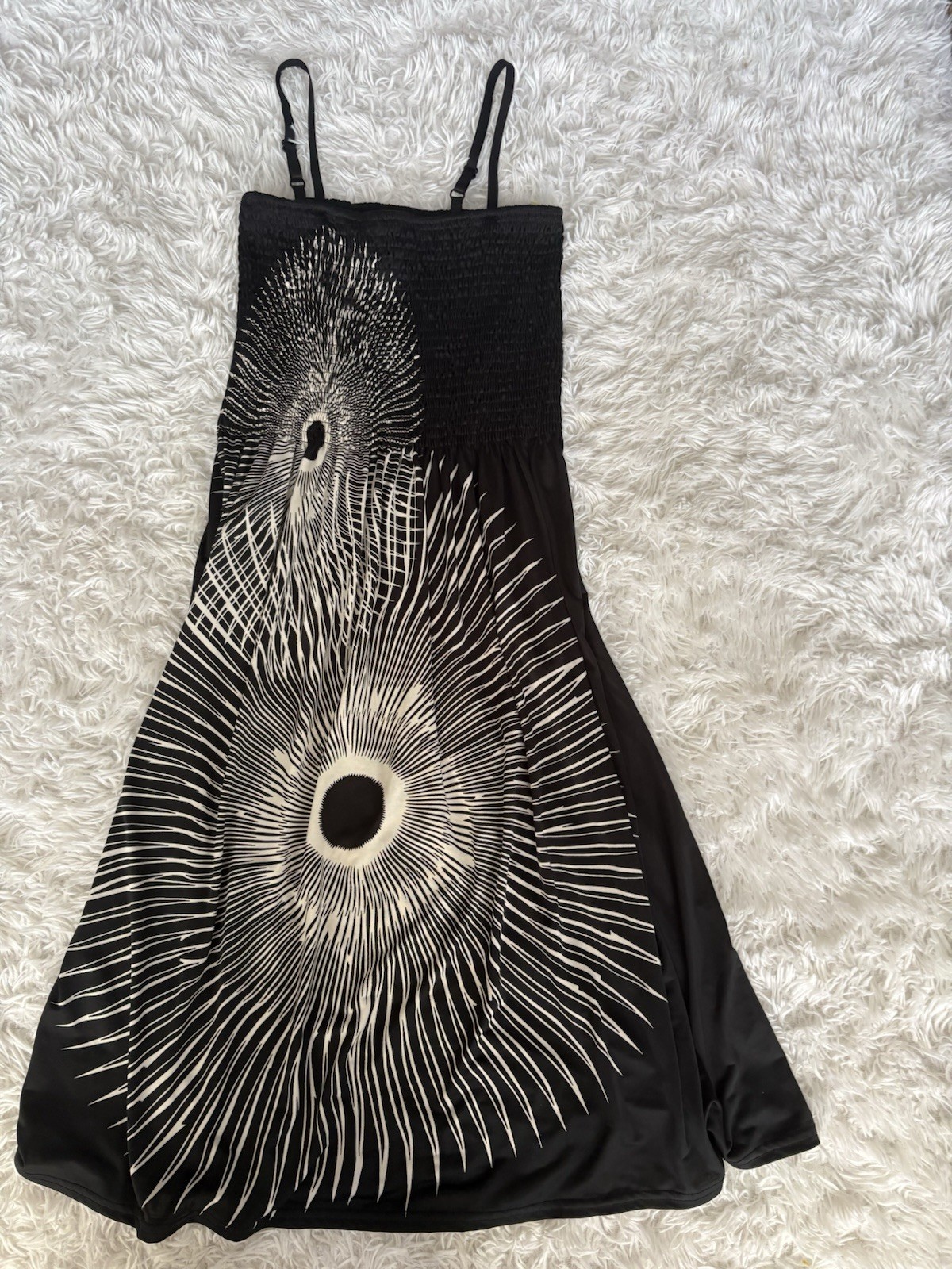Shoreline “One Size Fits Most” Beautiful Spaghetti Strap Dress. Great Shape