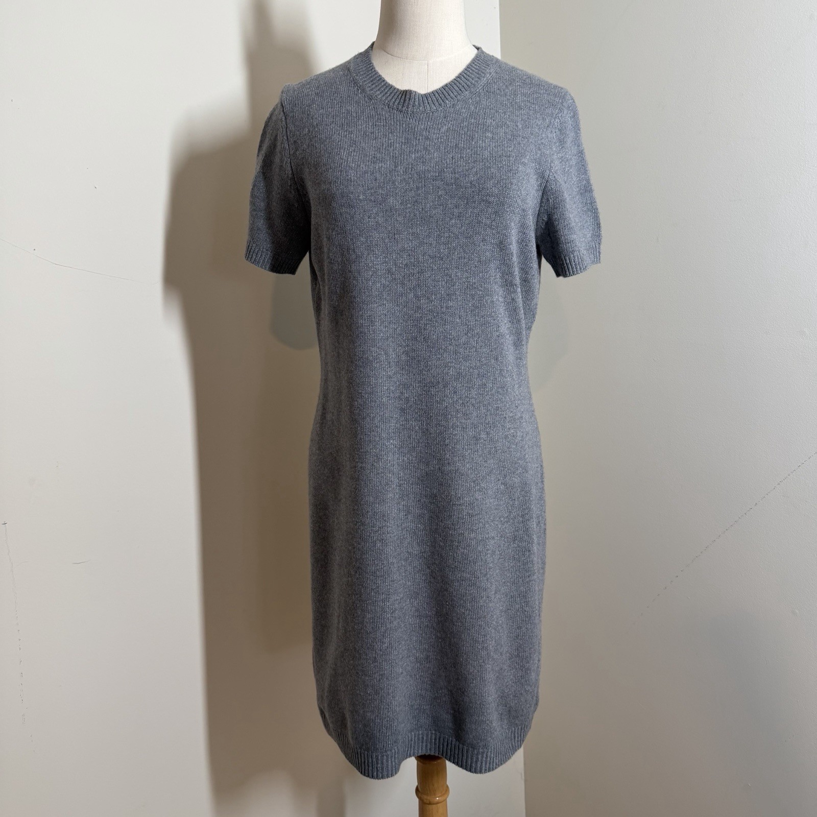 Theory Grey Wool & Cashmere Blend Fabric -SZ M- Short Sleeve Knit Dress Stretch