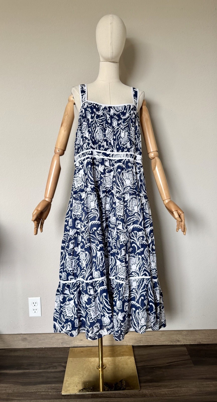 Talbots Size 16 Tiered Fit & Flare Dress Distressed Jacobean Navy White