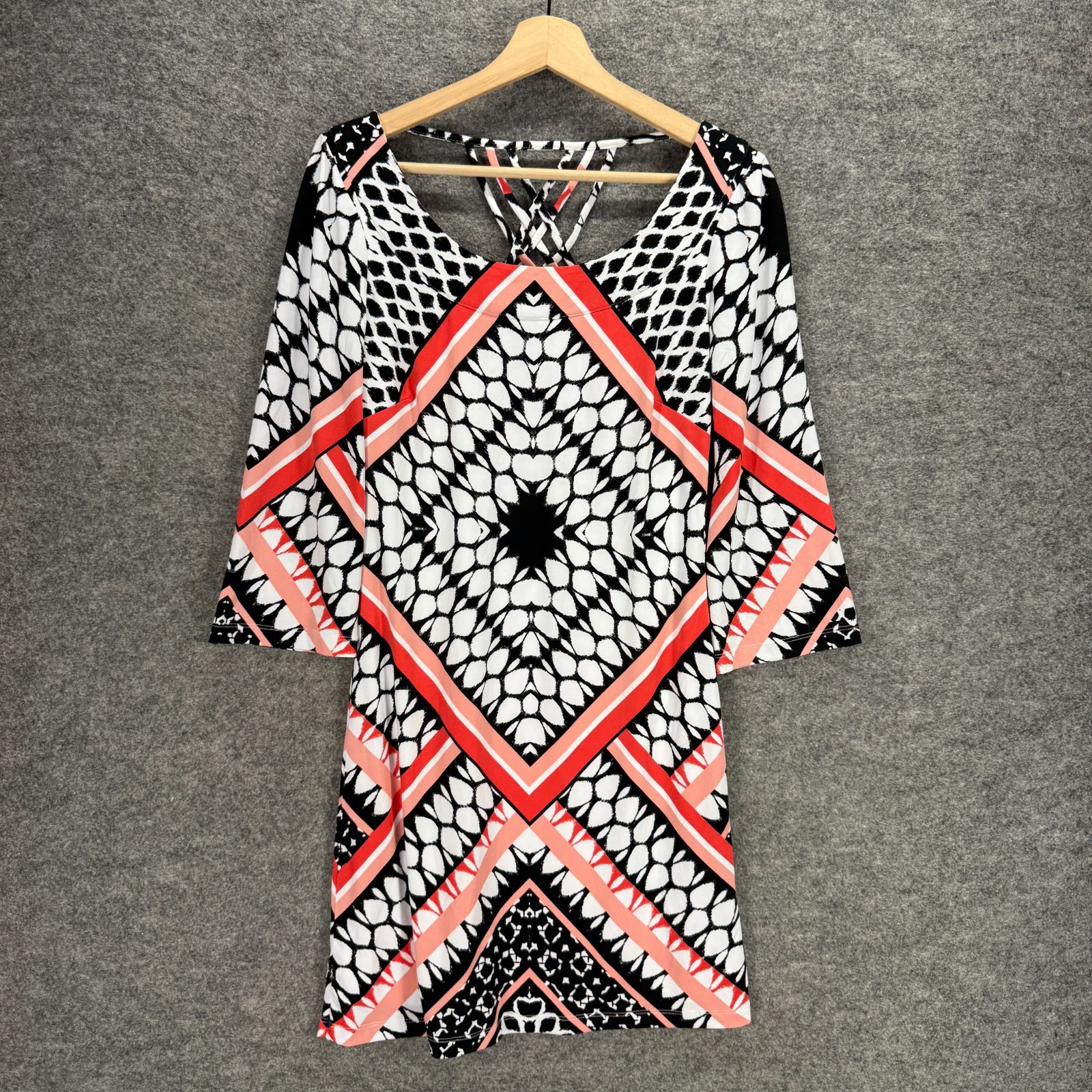 Jessica Simpson Dress Women 2 Black Geometric Shift Midi Lined Long Sleeve