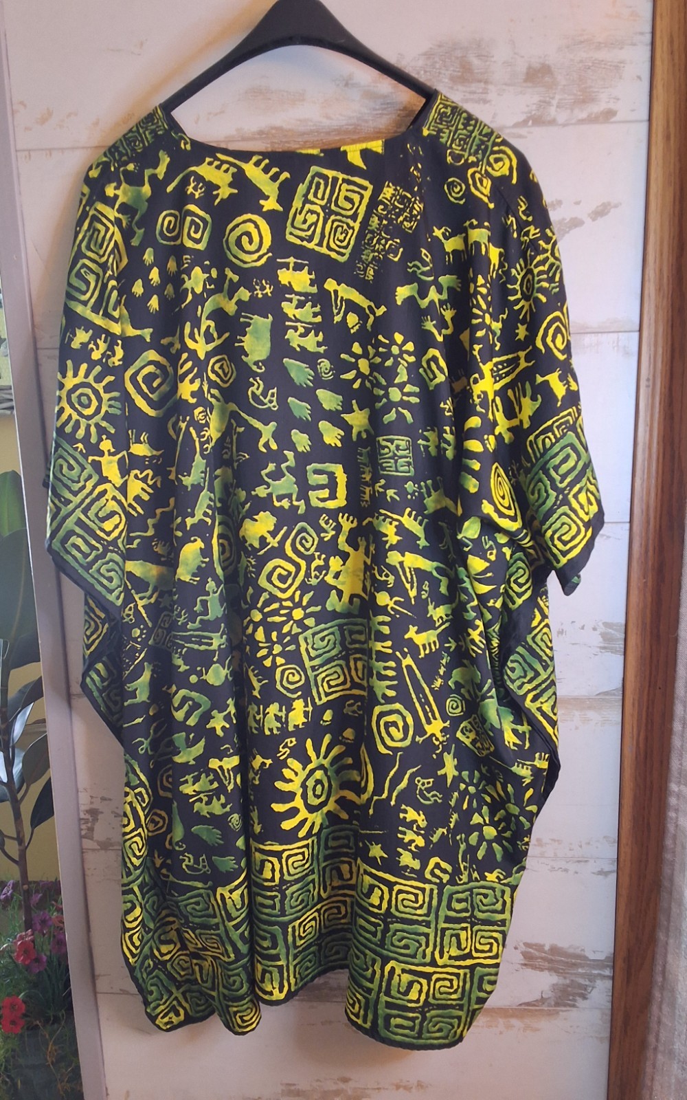 Step In Style Kaftan One Size Black & Lime Green Africa Theme-coverup