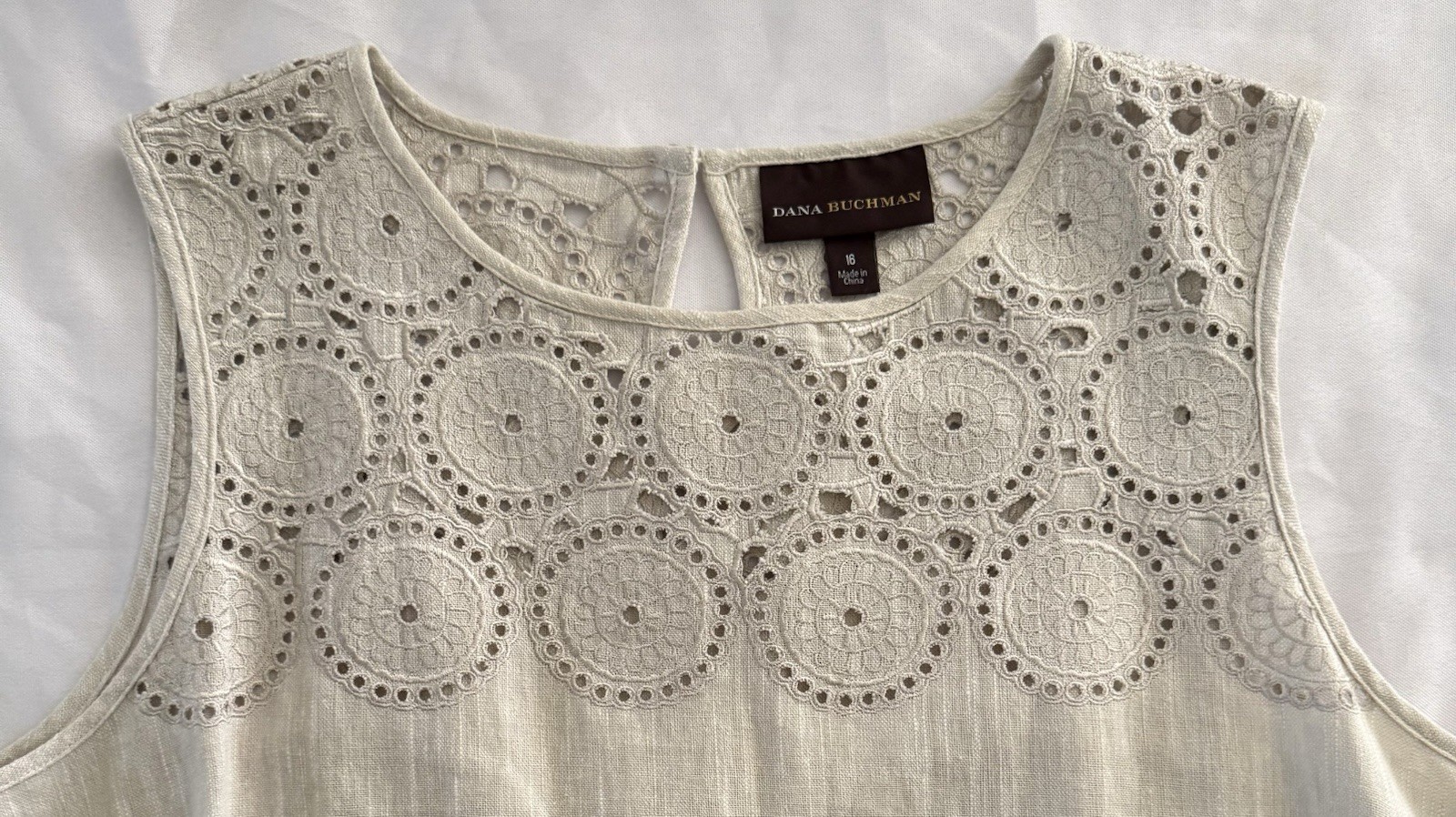 DANA BUCHMAN Cream Linen Blend Crochet Sleeveless Shift Dress Boho Coastal Sz 16