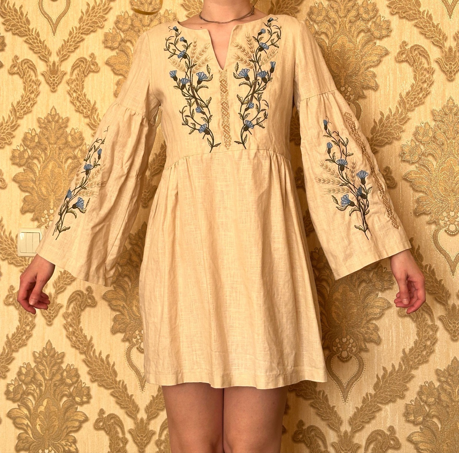 Ukraininan national embroidered dress Vyshyvanka Natural Material xs-s size