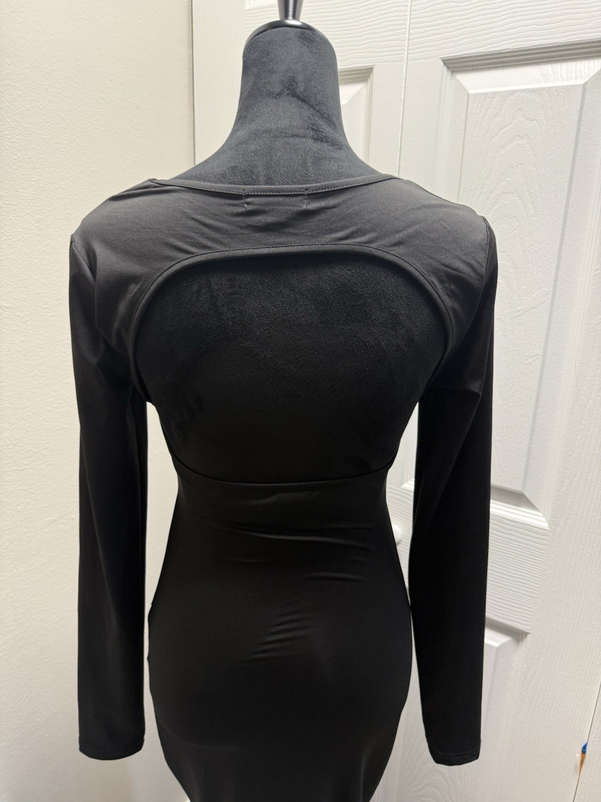 Black Solid Stretch Bodycon Maxi Dress Square Neck Open Back Long Sleeve S