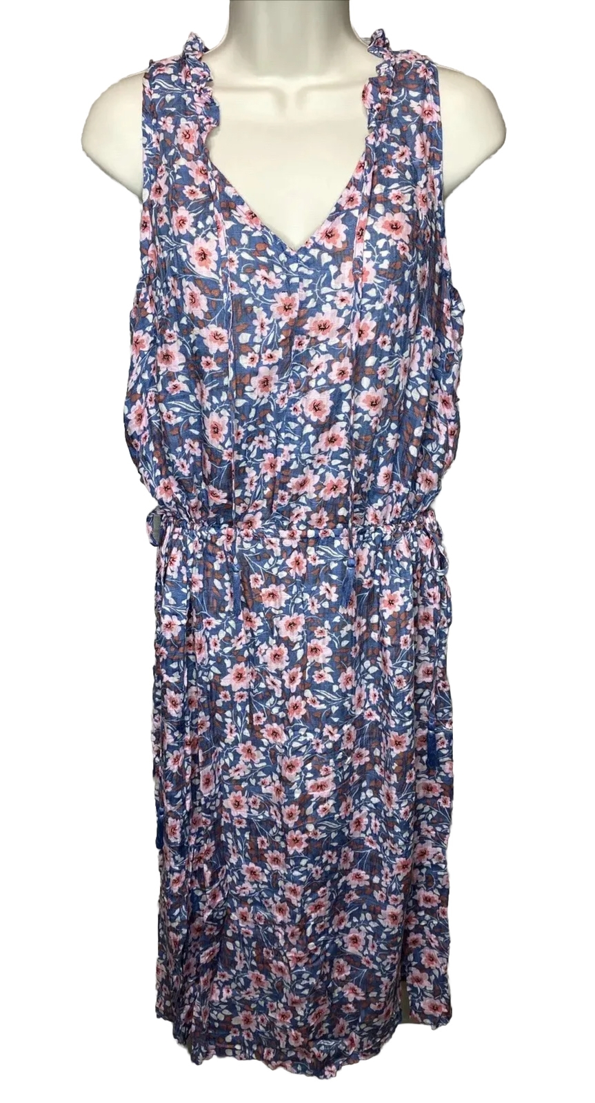 Love Stitch Sz M Midi Blue Floral Dress Sleeveless Front Slit Feminine Girly￼