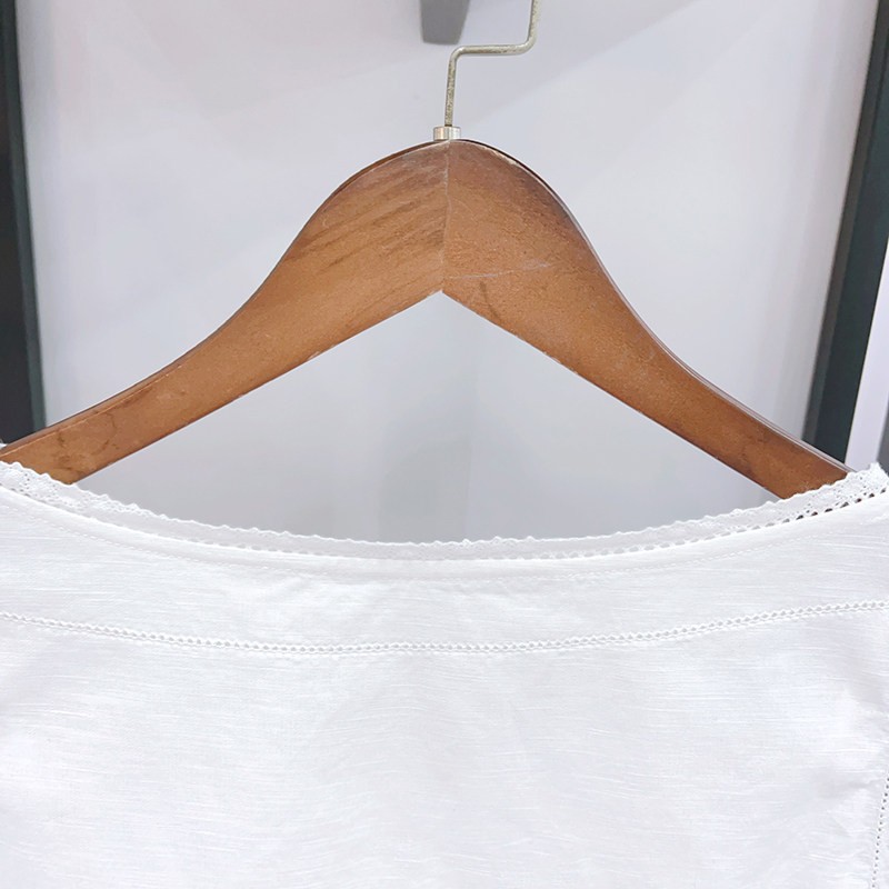 Women Round Neck Embroidered Sleeveless A-line Mini Dress