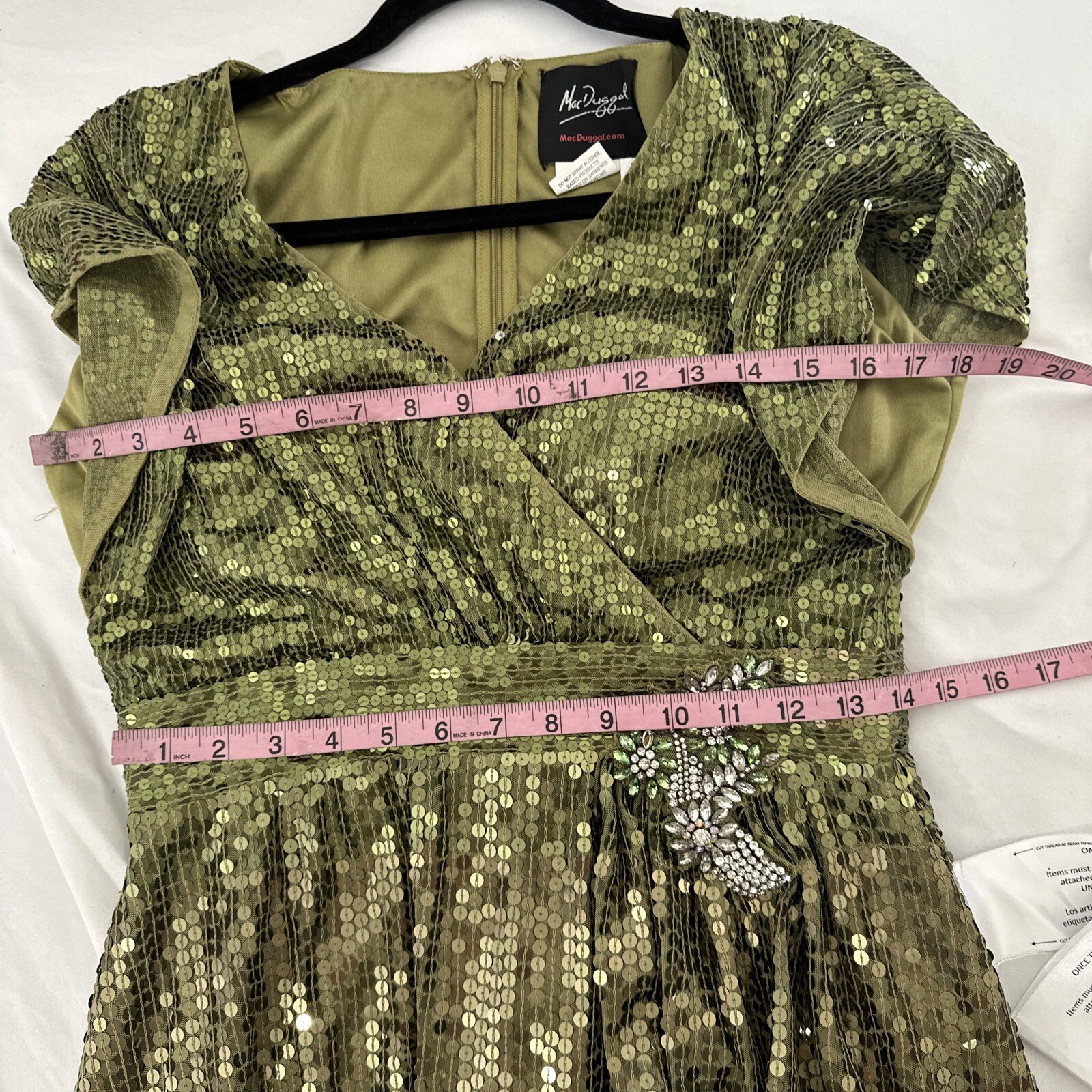 NWT $598 Mac Duggal [ 8 ] Sequined Butterfly Sleeve Wrap Over A Line Gown #Q699