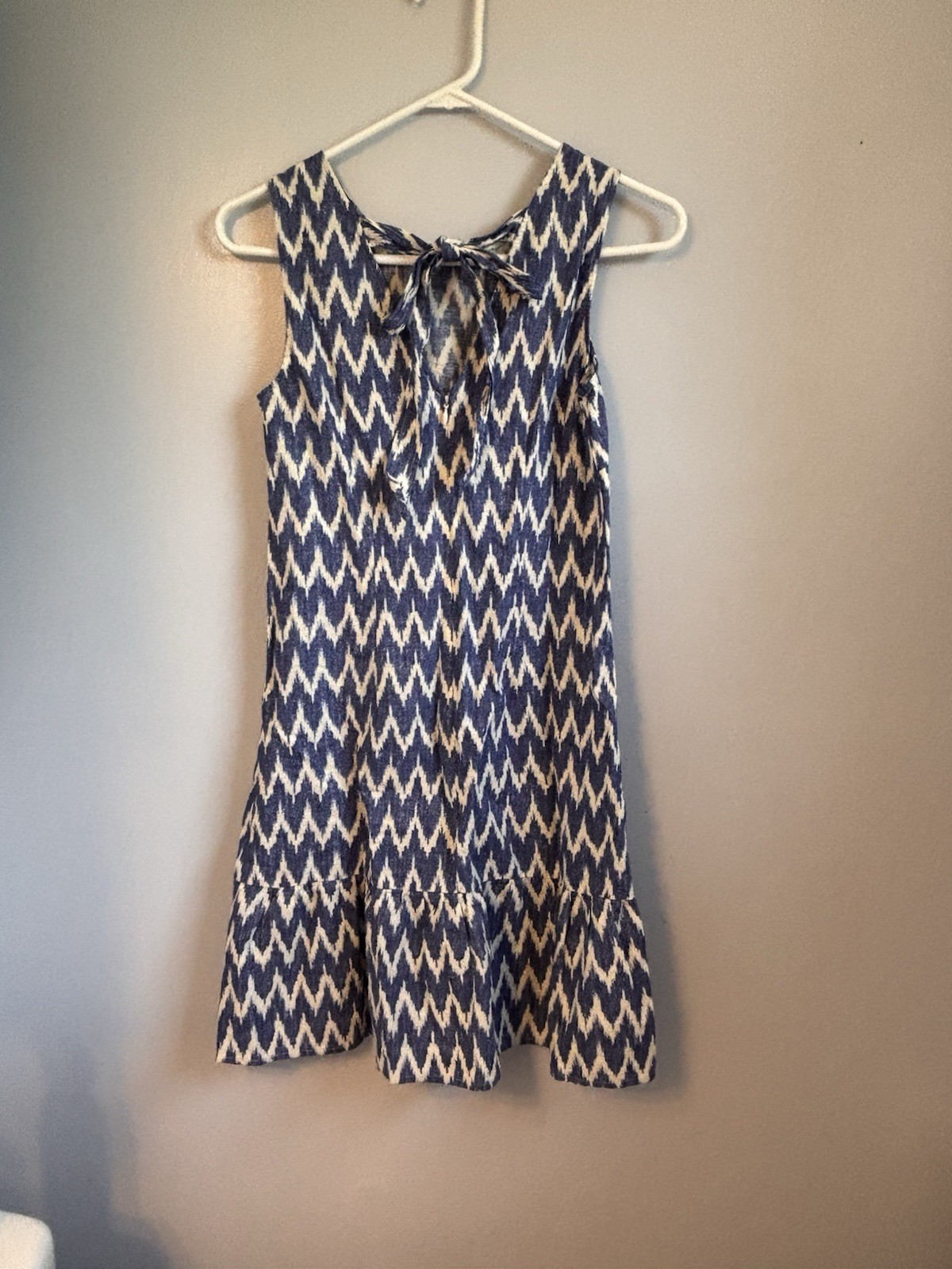J.Crew Factory Sleeveless Bowback Shift Dress. Sz XXS.